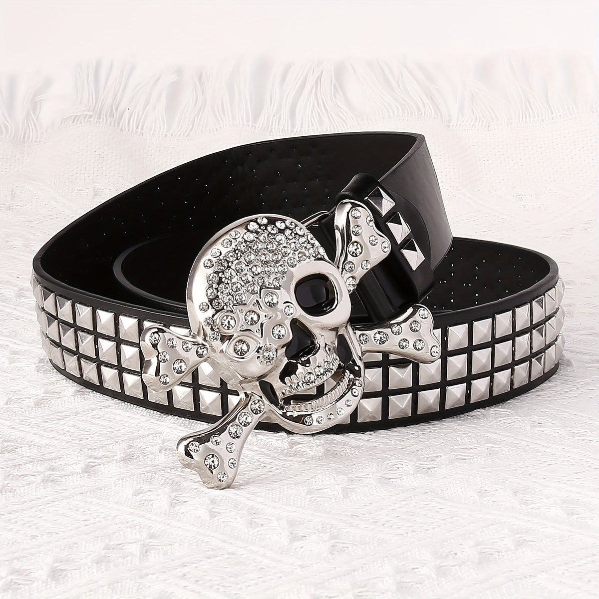 1 Men's Waist Belt with Casual Trendy Punk Style, Skull Studded Belt Super Explosive And Cool Outfit Preferred, Rivet Skull Belt Motorcycle Gift